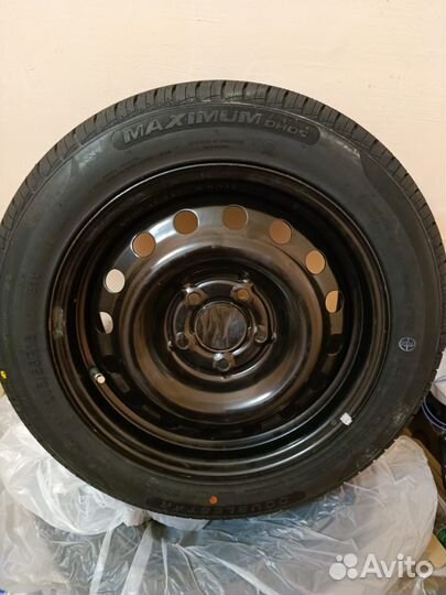 DoubleStar Maximum DH03 205/55 R16