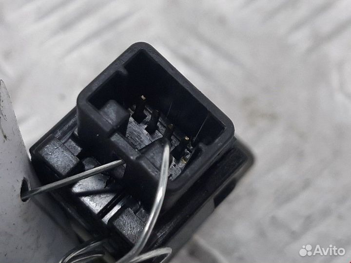 Кнопка аварийной сигнализации Suzuki SX4 2008