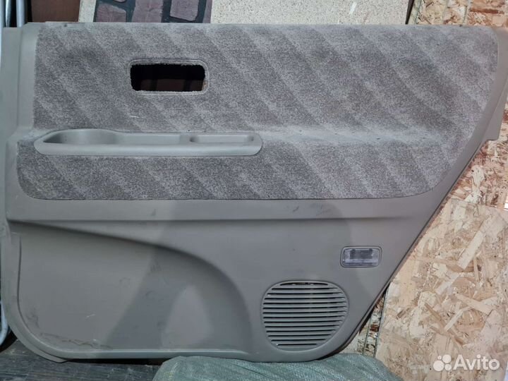 Обшивка двери