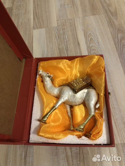 Декоративная шкатулка-верблюд из ОАЭ