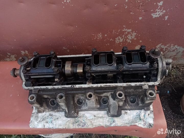 Головка блока целиндров 2110 8 клапанов