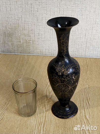 Ваза с гравировкой