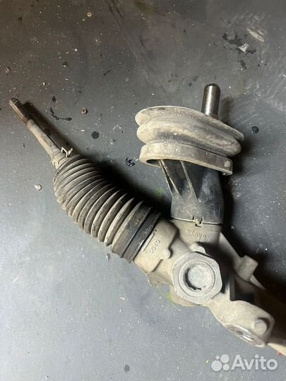 Рулевая рейка nissan tiida 1.6