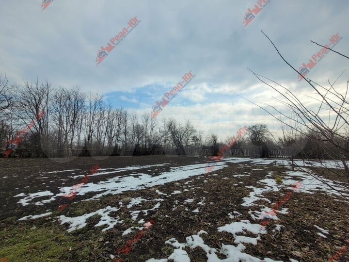 Дом 37,2 м² на участке 26,8 сот.