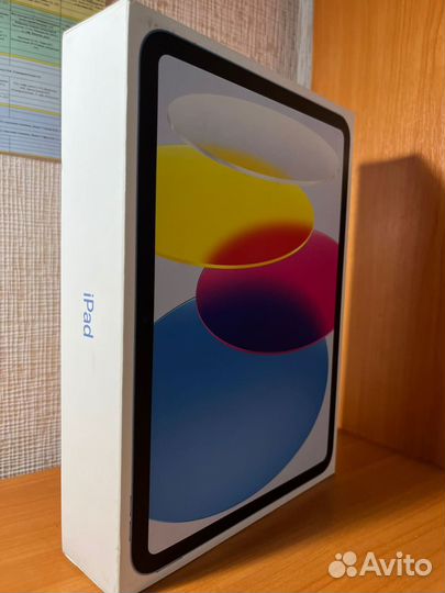 Планшет Apple iPad (10th Gen) 5G 64 гб