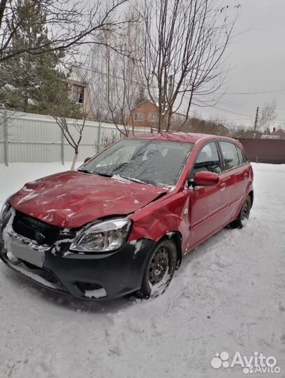 Разбирается на запчасти Kia Rio 1.4 G4ее МКПП M5CF