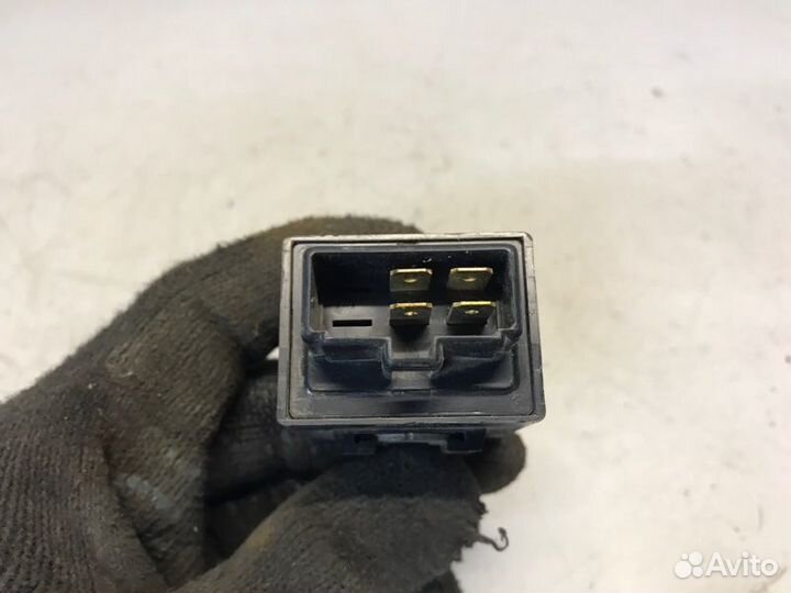 Реле стеклоочистителя Mitsubishi Eterna 2.0 6A12