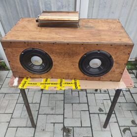 Сабвуфер JBL две восьмёрки с моноблоком