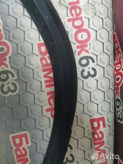 Накладка крыла Toyota Fortuner GGN155 2015 задн. л