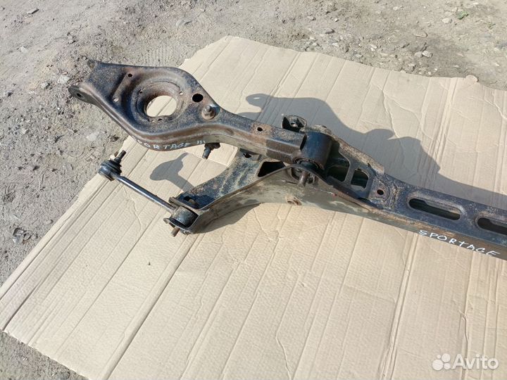 Задний подрамник балка Kia Sportage 3 SL