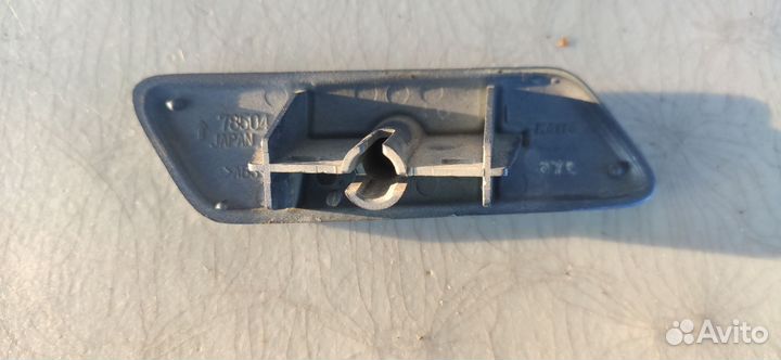 Заглушка омывателя фар Toyota RAV4 30