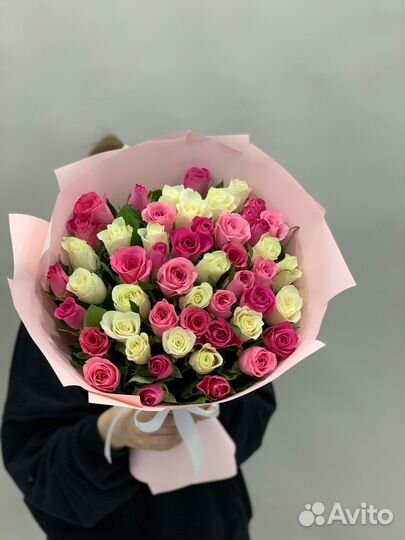 51 роза кения в букете цветов с доставкой