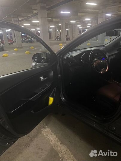 Kia Rio 1.4 AT, 2015, 106 000 км