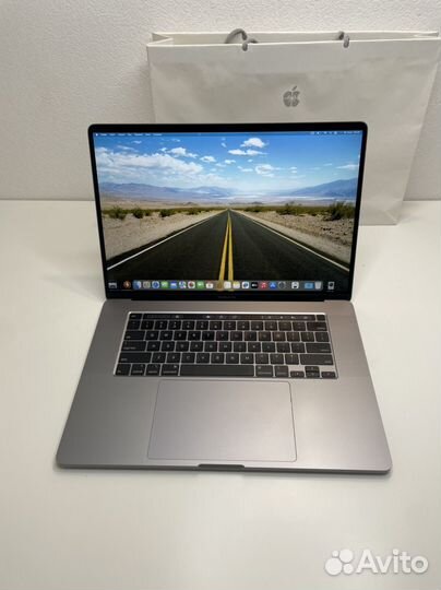 Топовый macbook pro 16 2019 i9/2.4 32Gb 5500M 8Gb