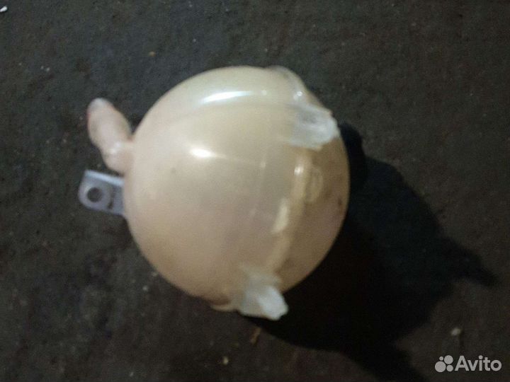 Расширительный бачок пежо 3008