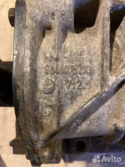 Корпус насоса водяного (помпы) Peugeot Partner