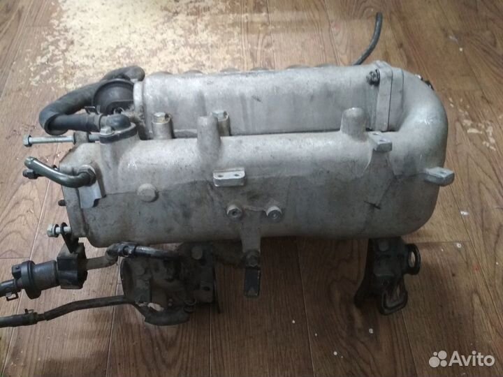 Впускной коллектор Kia Sportage 2 2.7