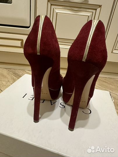 Туфли Casadei 38