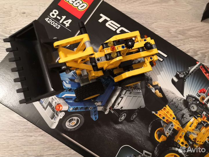 Lego Technic 42023