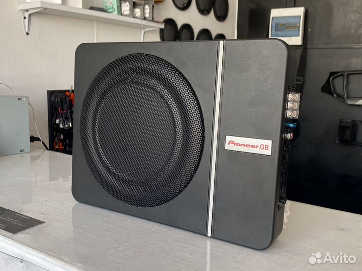 Активный сабвуфер