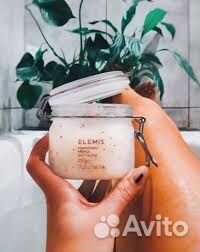 Elemis Frangipani Monoi Солевой скраб для тел 490g