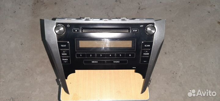 Штатная магнитола camry 50