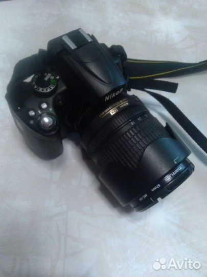 Nikon D5000 + Объектив AF-S nikkor 18-105мм