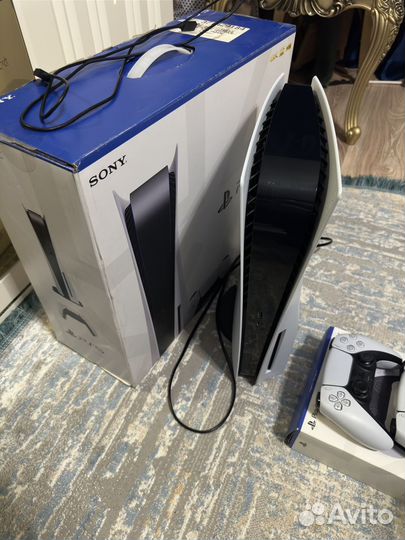 Sony playstation 5 ps5 с дисководом 2 джойстика
