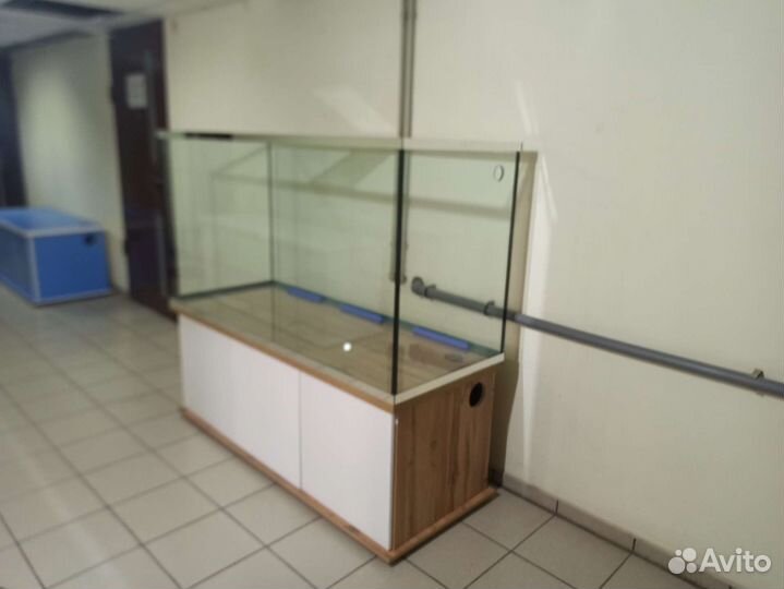 Аквариум 740 для продажи живой рыбы комплект обору