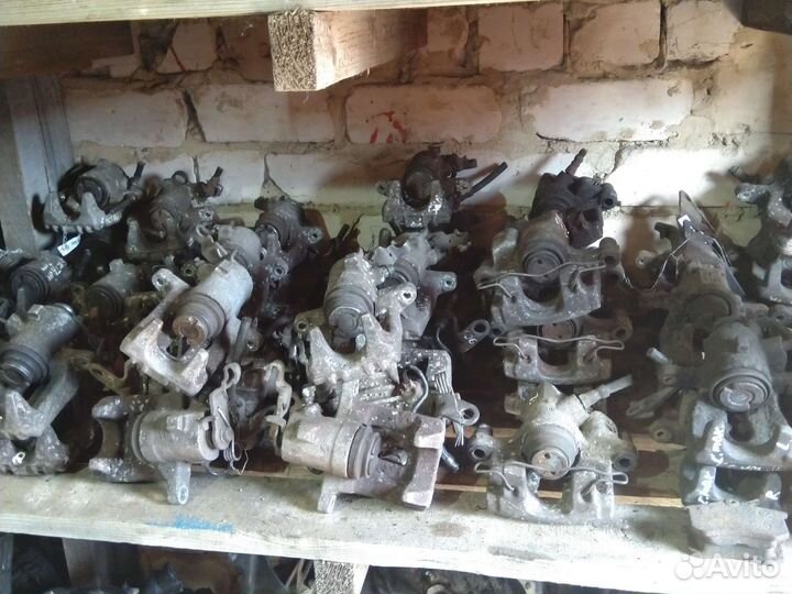 Суппорт задний VAG