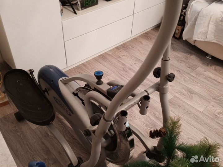 Эллиптический тренажер