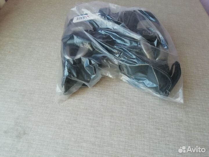 Новый шлем боксёрский Clinch s