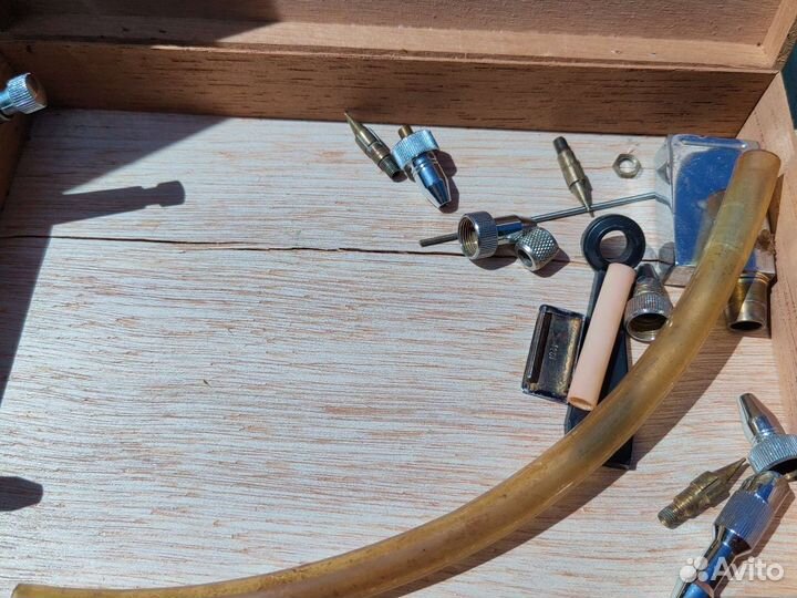 Компрессор для аэрографа и аэрографы