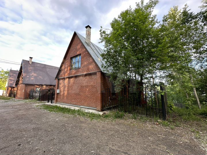 Дом 118 м² на участке 9,3 сот.