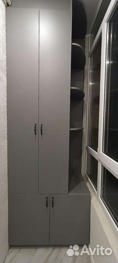 Шкаф на лоджию