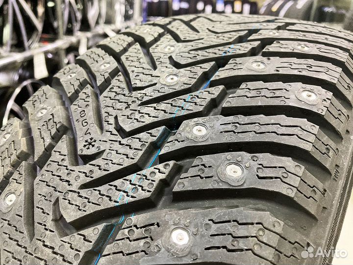 Nokian Tyres Nordman 8 SUV 245/60 R18