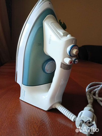 Утюг Braun
