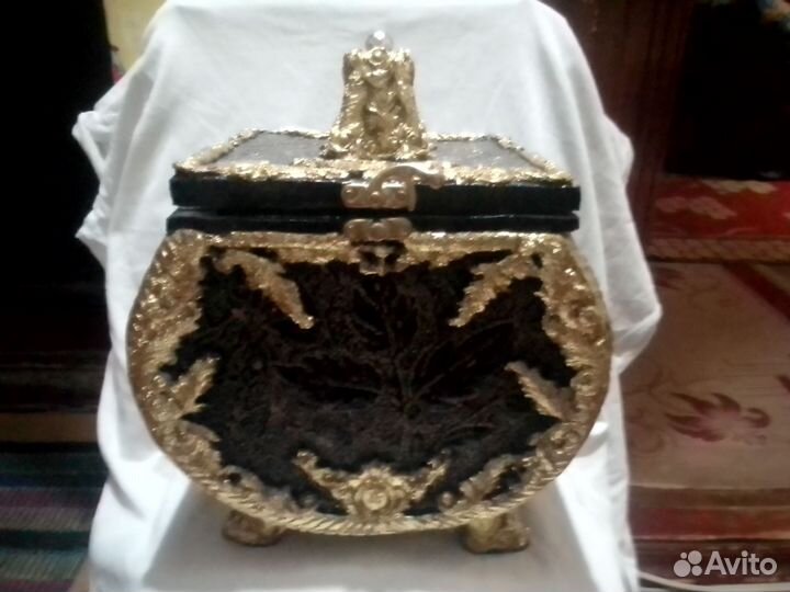 Шкатулка для украшений