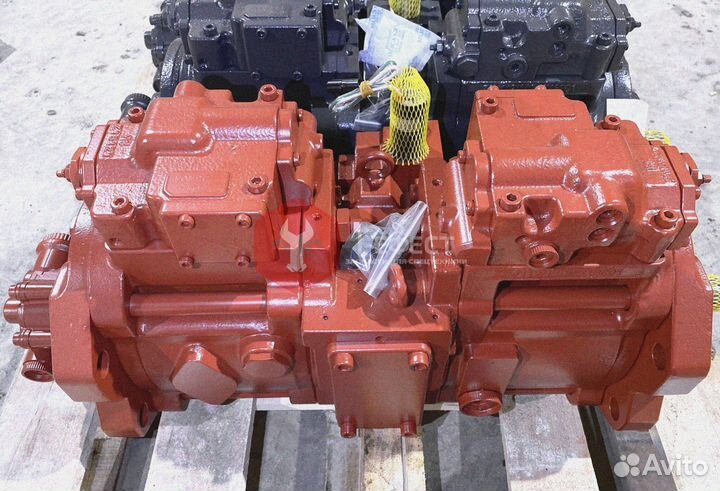 Основной насос Hyundai R260LC-9S 31Q7-10050