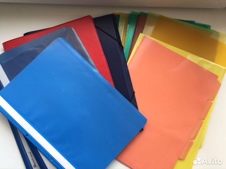 Канцелярские товары: папки, файлы, стикеры и др