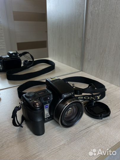 Фотоаппар sony DSC H9