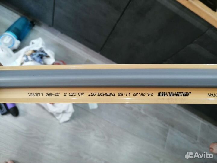 Плинтус кухонный