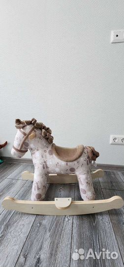 Лошадка-качалка leo pony