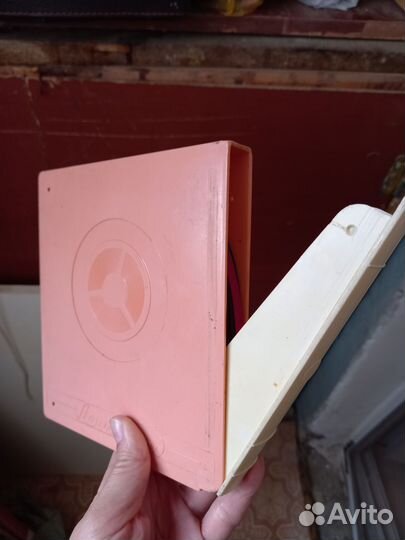 Магнитная лента катушки с записью