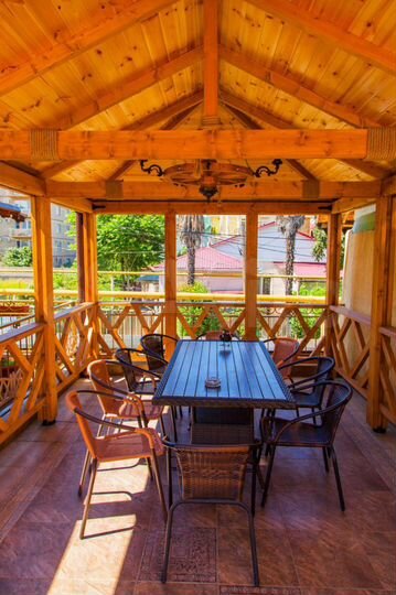 Комната 12 м² в > 9-к., 2/3 эт.