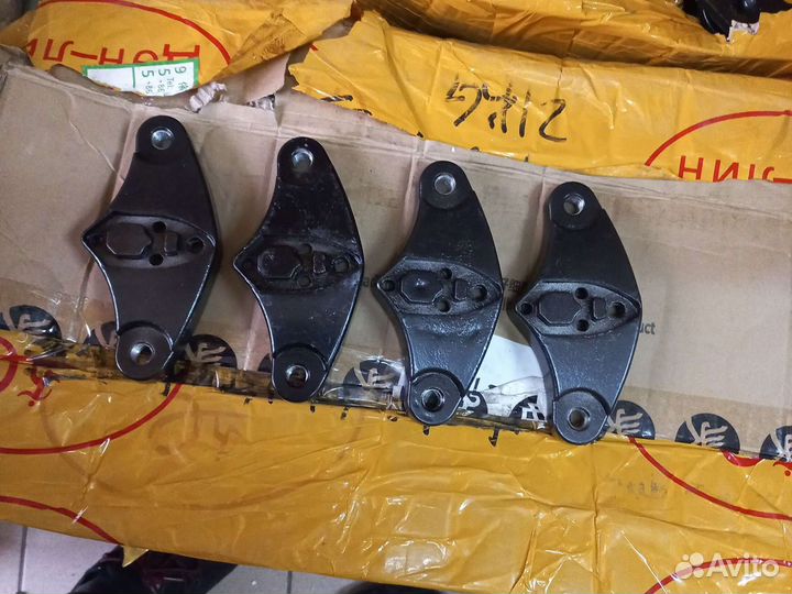 М4 передняя вилка