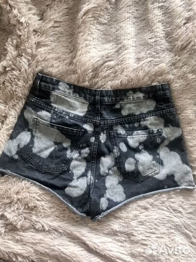 Джинсовые шорты