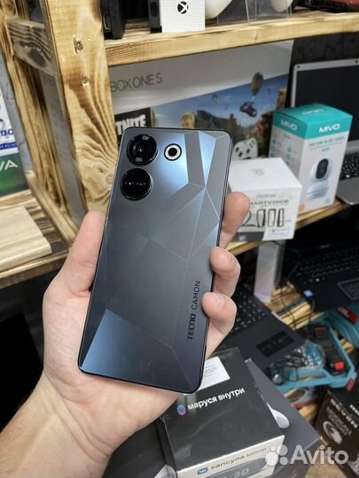 TECNO Camon 20 Pro, 8/256 ГБ