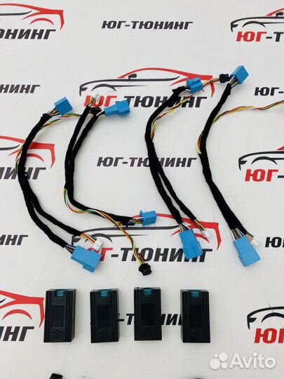 Накладки Burmester в двери с подсветкой