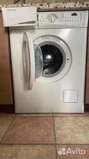 Стиральная машина Electrolux